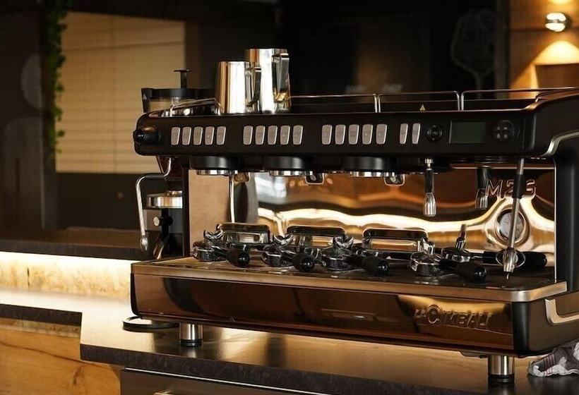 Отель Heiner S Park