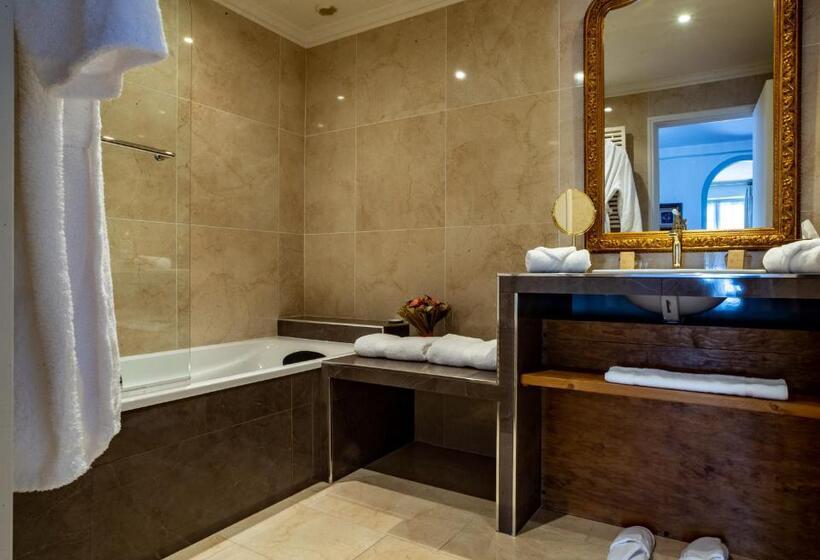 Отель Restaurant Le Centenaire