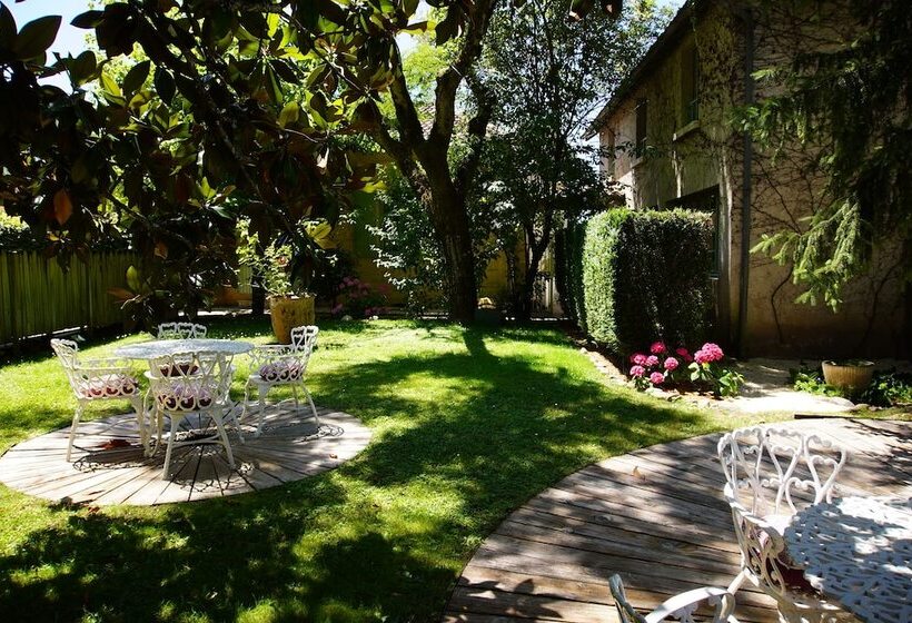 Отель Restaurant Le Centenaire