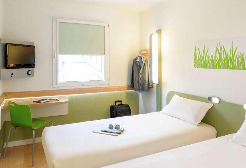 בית מלון כפרי Ibis Budget Nürnberg City Messe