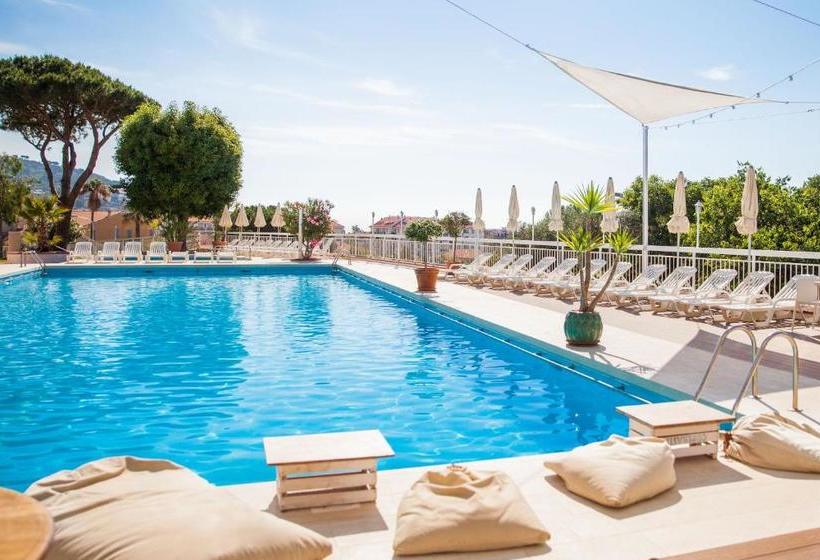 هتل Il Borgo Della Rovere