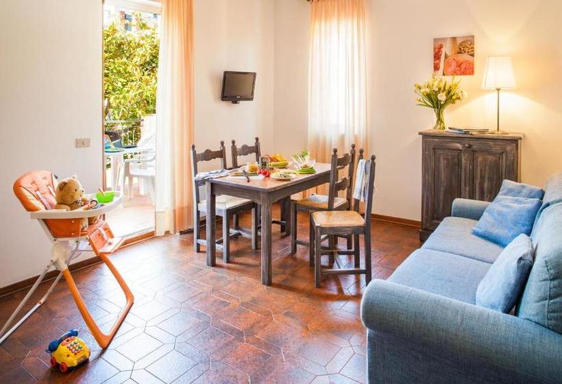 בית מלון כפרי Il Borgo Della Rovere