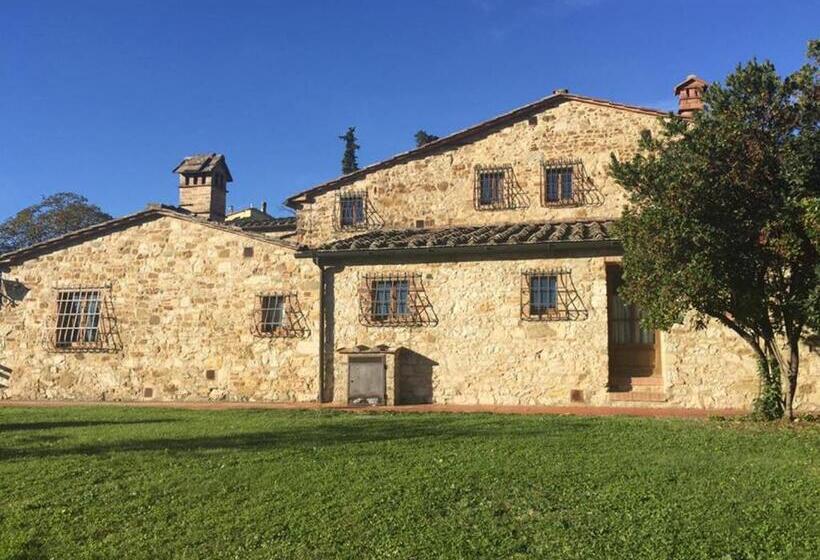 Отель Albergo Il Colombaio