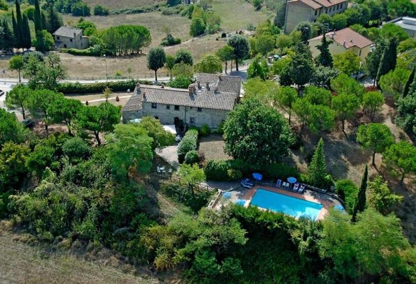 Отель Albergo Il Colombaio