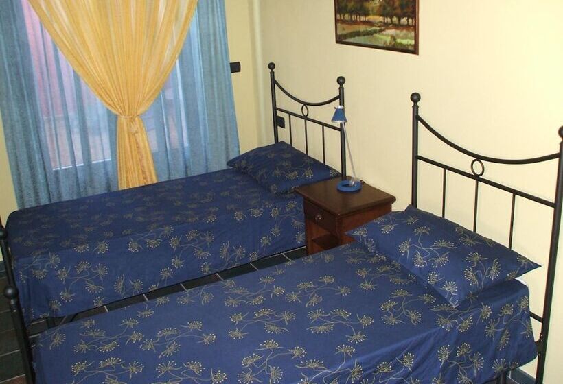 Отель L'angolo Di Rosina