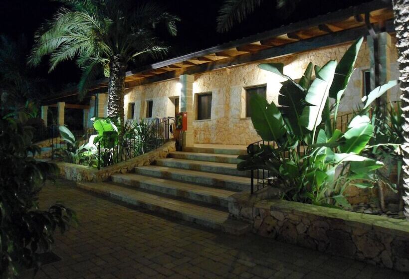 בית מלון כפרי Masseria Le Pajare