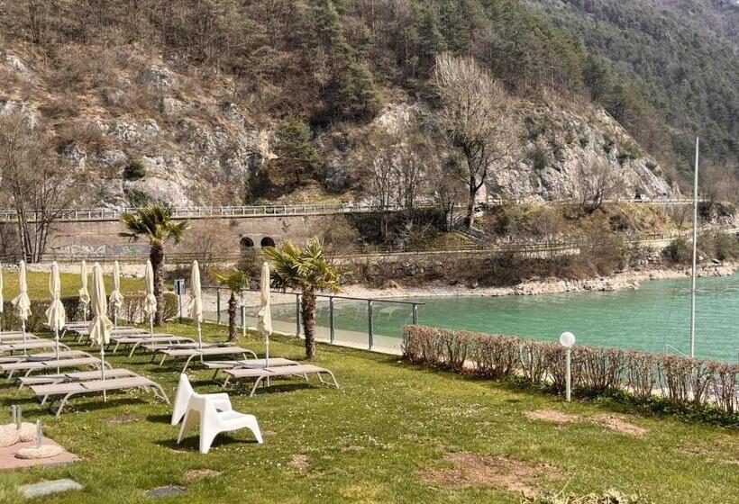 בית מלון כפרי Lido