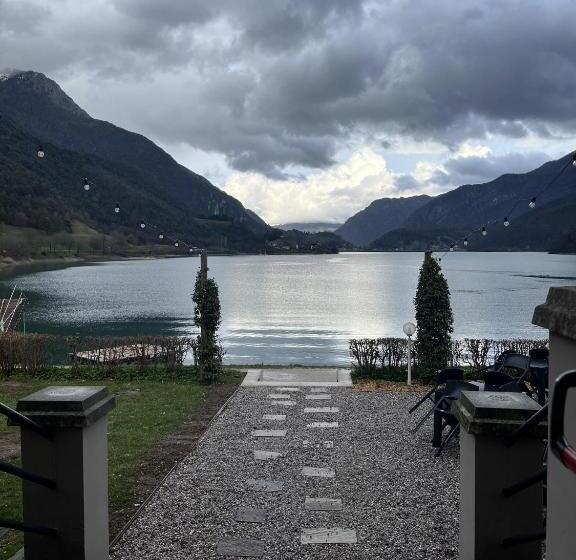 בית מלון כפרי Lido