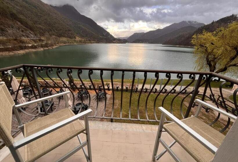 בית מלון כפרי Lido