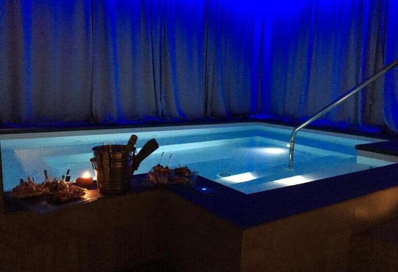 בית מלון כפרי Logonovo