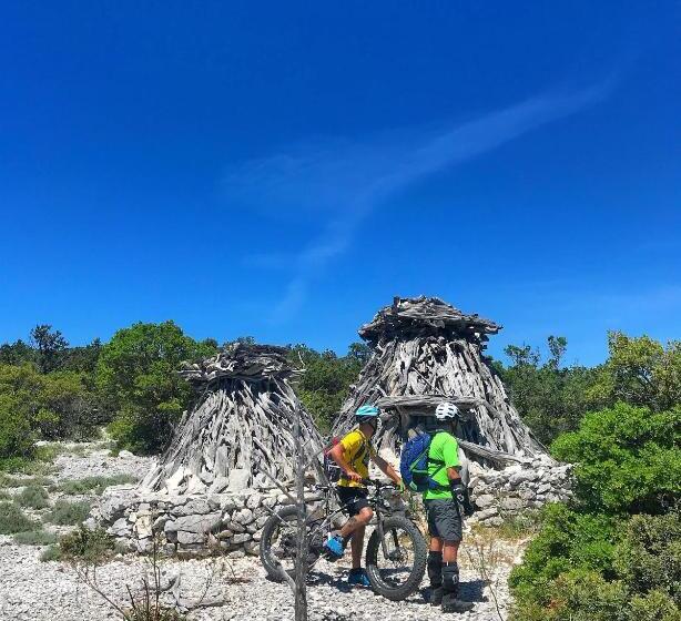فندق Mediterraneo
