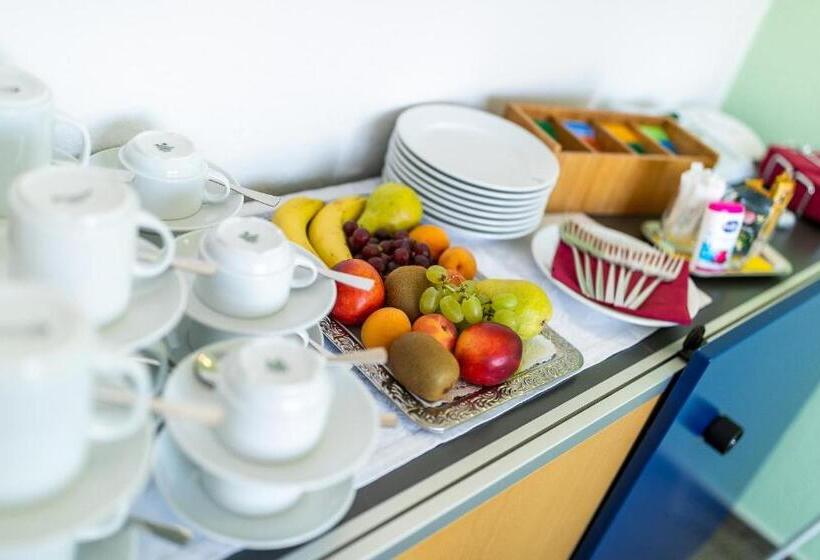 בית מלון כפרי Neuhaus Integrations