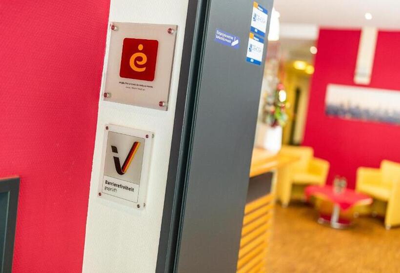 هتل Neuhaus Integrations