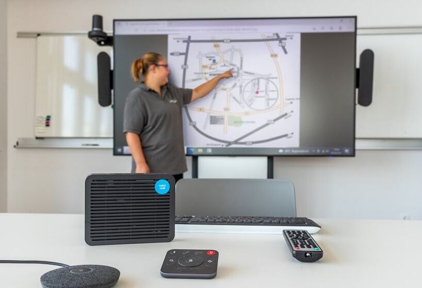 בית מלון כפרי Neuhaus Integrations