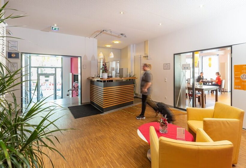 בית מלון כפרי Neuhaus Integrations