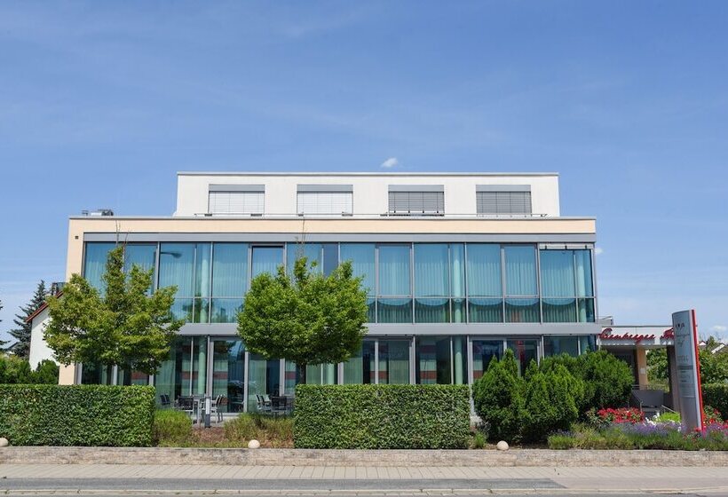 Отель Nürnberger Hof