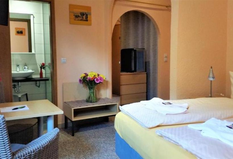 فندق Pension Grüne Linde