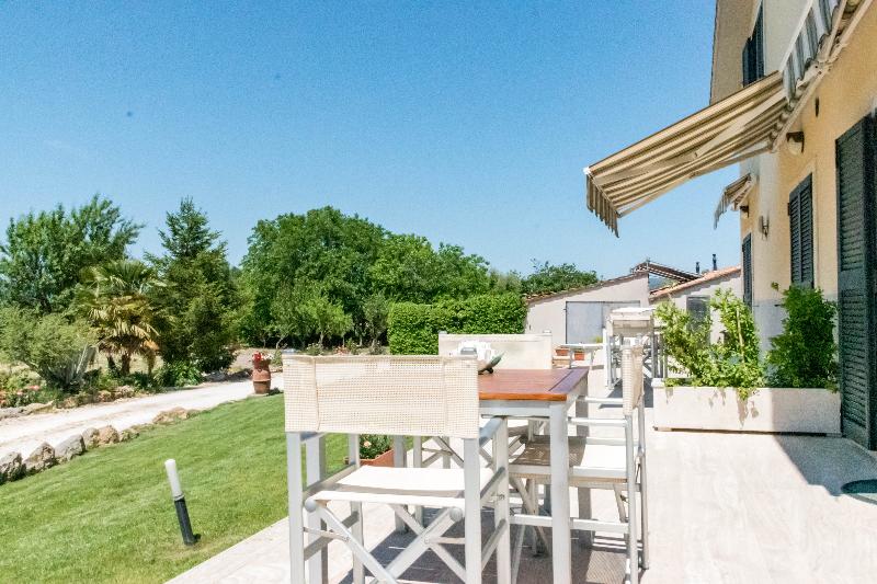 בית מלון כפרי Poggio Bertino