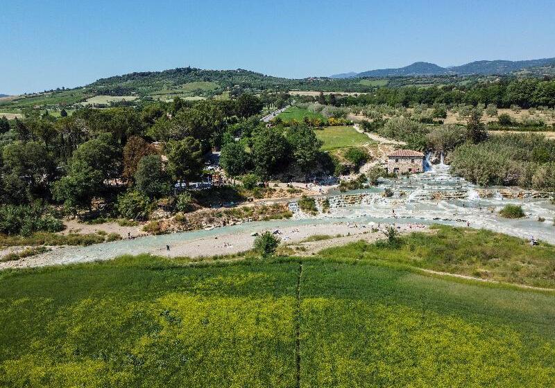 בית מלון כפרי Poggio Bertino