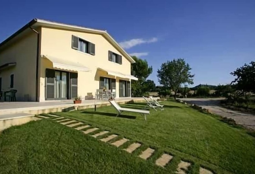 בית מלון כפרי Poggio Bertino