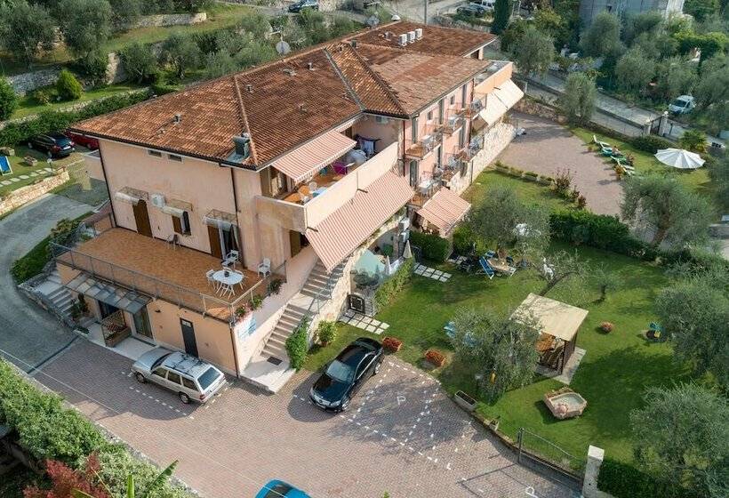 Отель Residence Villa Margherita