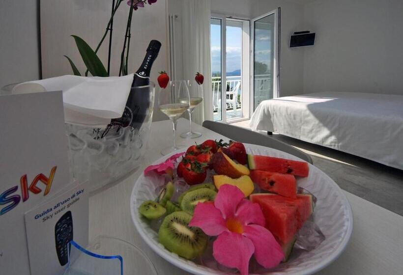 בית מלון כפרי Saviola