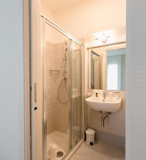 בית מלון כפרי Saviola