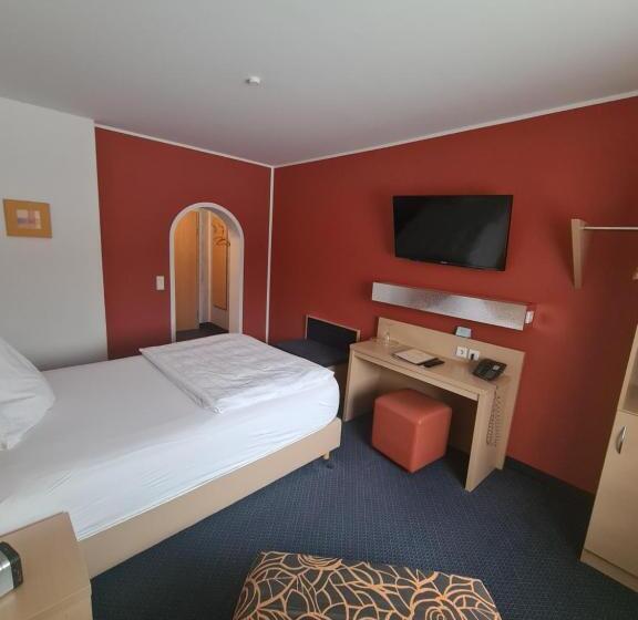 ホテル Silberhorn