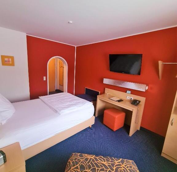 ホテル Silberhorn