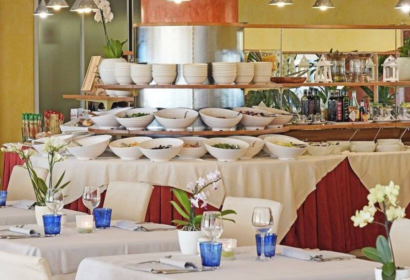 Отель Sportsman