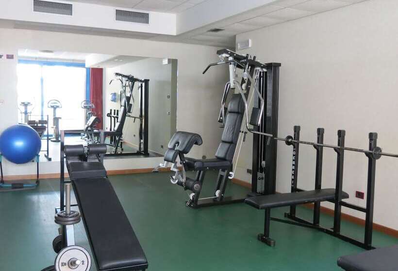 Отель Sportsman