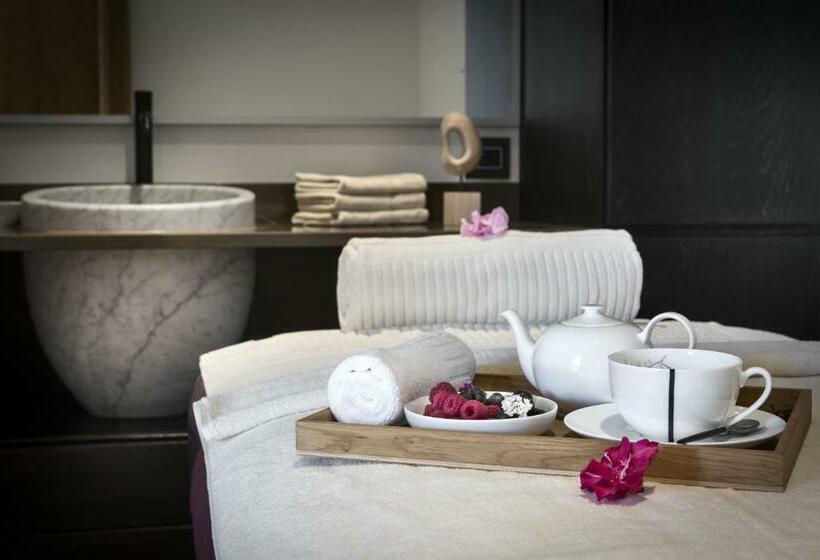 בית מלון כפרי Sulia House Porto Rotondo, Curio Collection By Hilton