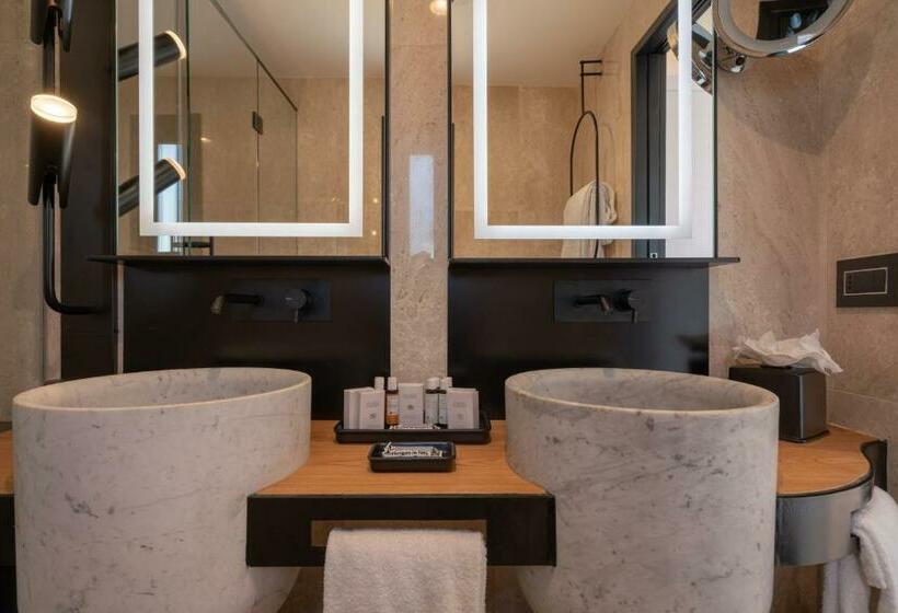 בית מלון כפרי Sulia House Porto Rotondo, Curio Collection By Hilton