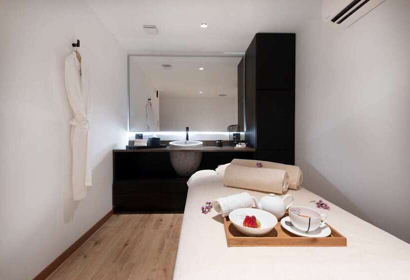 בית מלון כפרי Sulia House Porto Rotondo, Curio Collection By Hilton