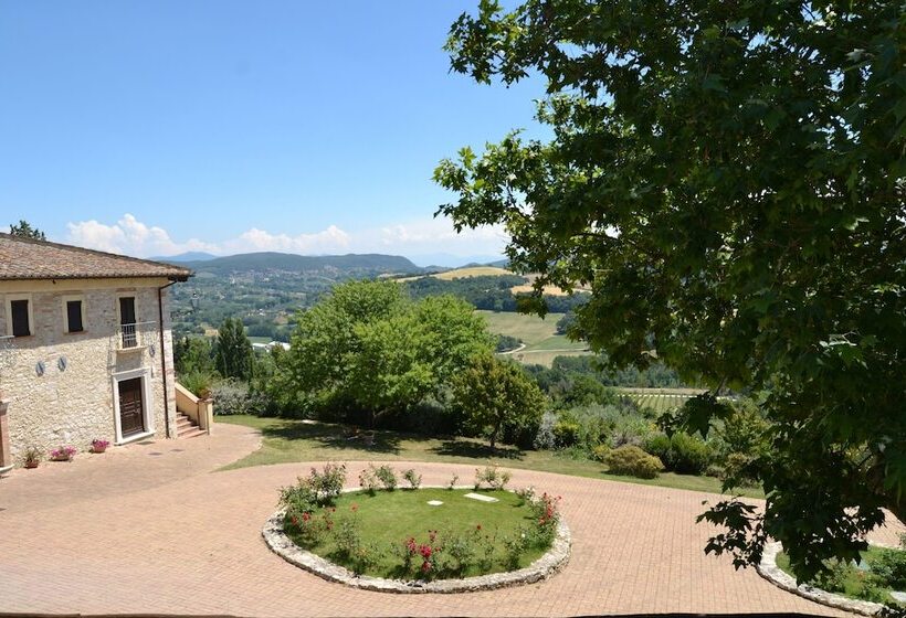 فندق Tenuta Pizzogallo