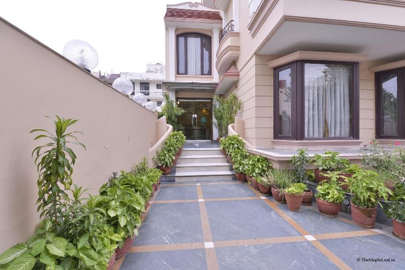 ホテル The Maple Leaf Dlf Cyber City