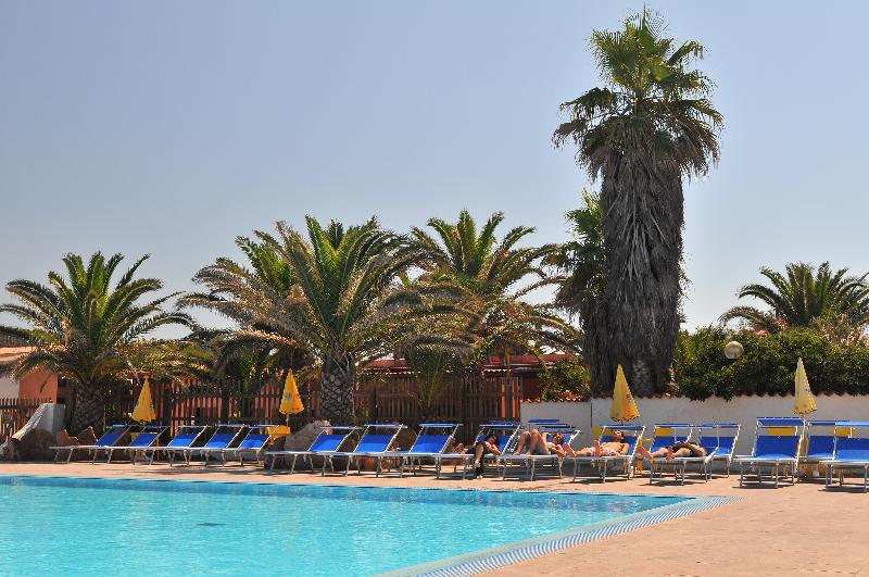 Отель Torre Del Porticciolo Camping Village Gampling