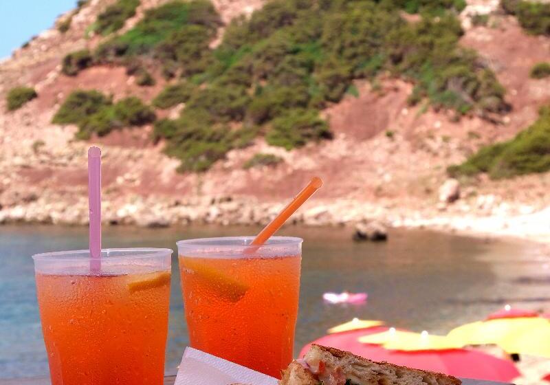 ホテル Torre Del Porticciolo Camping Village Gampling