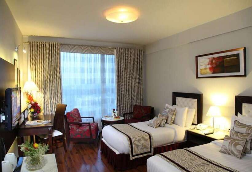 호텔 Treehouse Queens Pearl