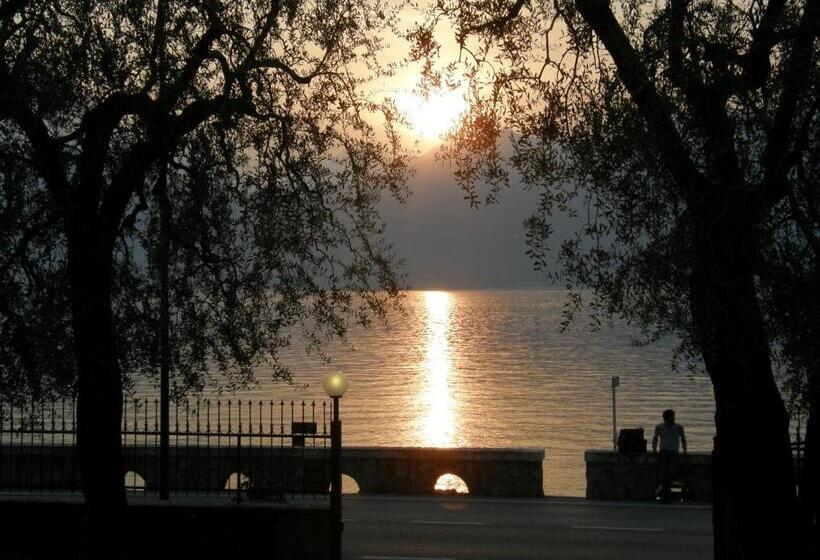 בית מלון כפרי Veronesi