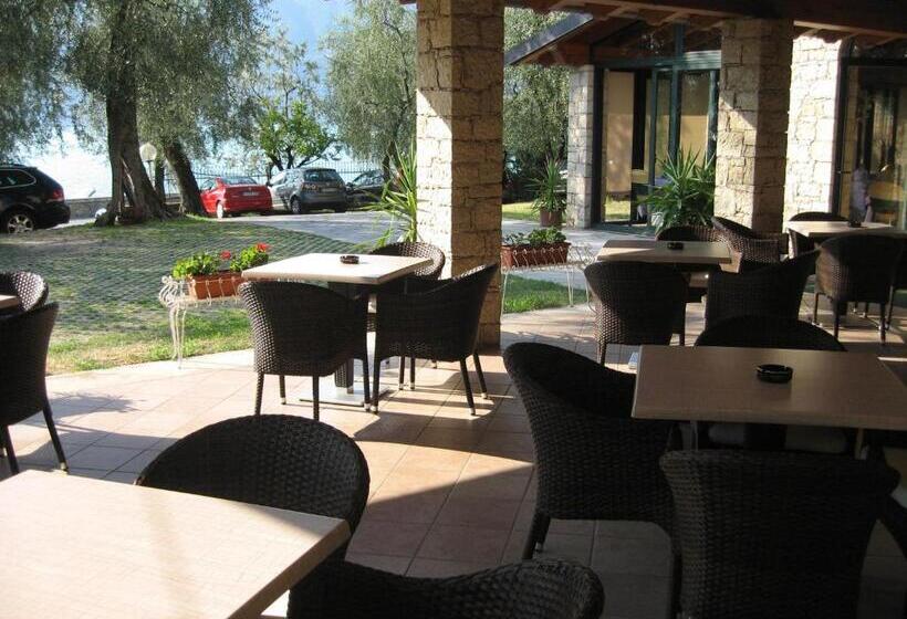 בית מלון כפרי Veronesi