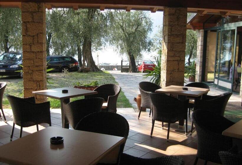 בית מלון כפרי Veronesi