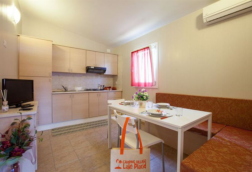 Village Camping Lake Placid