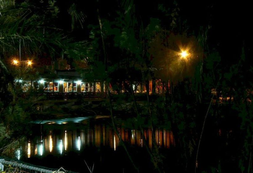 Village Camping Lake Placid