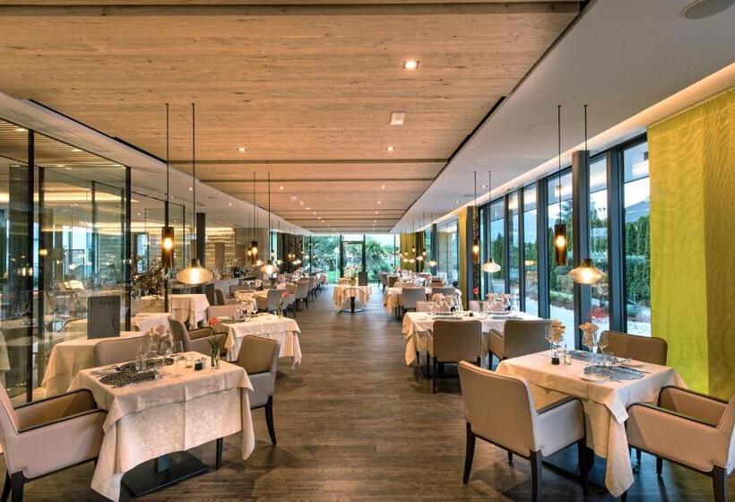 호텔 Weinegg Wellviva Resort