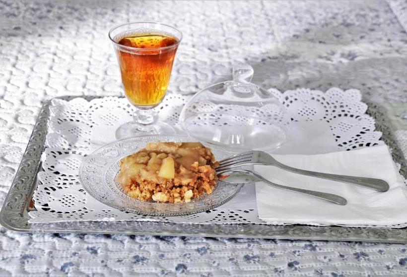 בית מלון כפרי Logis  Orly