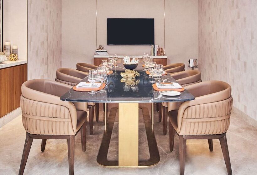 Novotel Mumbai International Airport