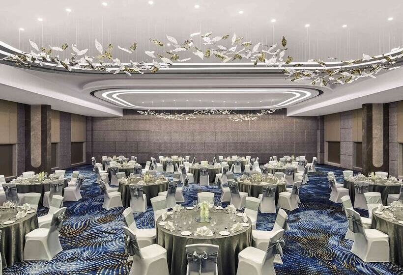 Novotel Mumbai International Airport