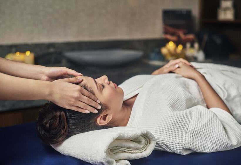 Novotel Mumbai International Airport