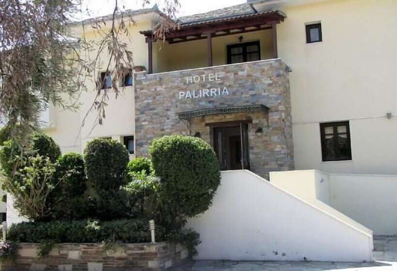 Palirria Hotel & Studios